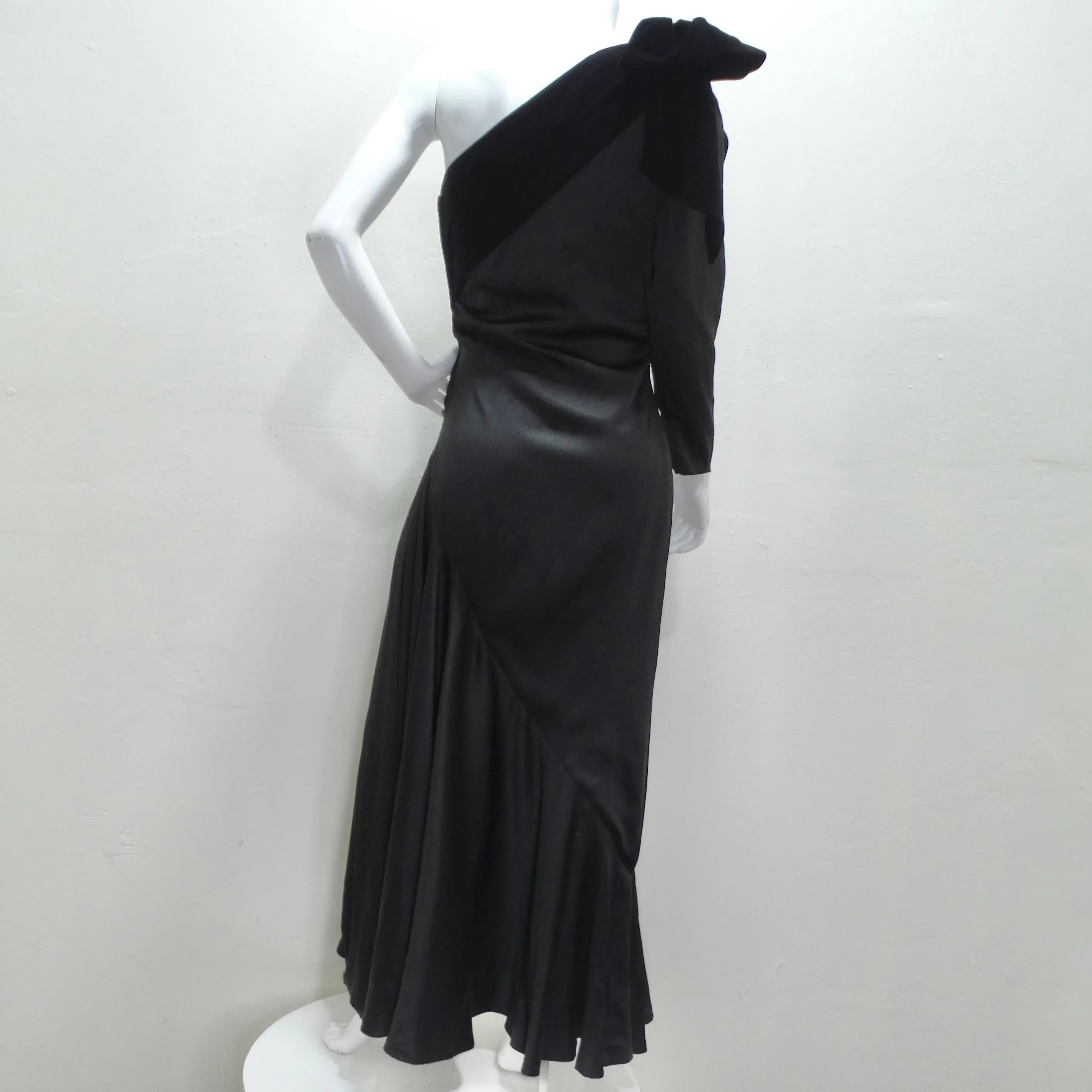 Lanvin Haute Couture 1980s Velvet Bias Cut Black Gown