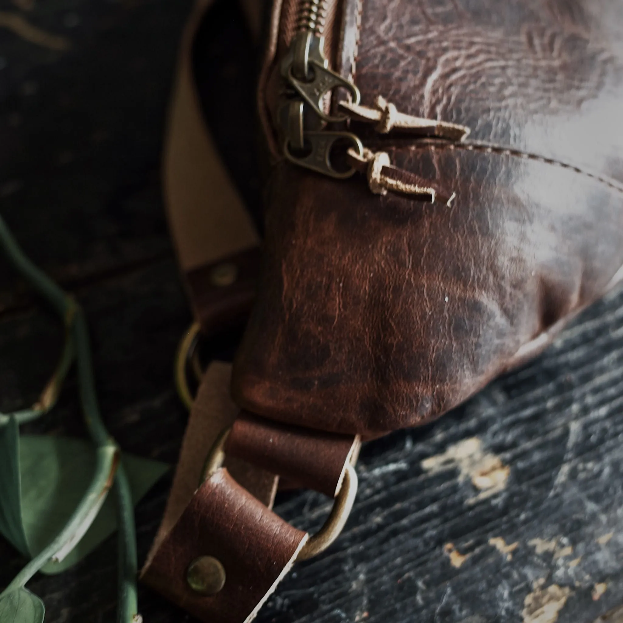 Verdun Leather Fanny Pack – Dark Brown Edition